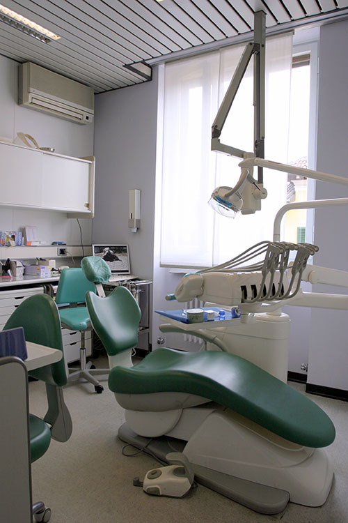 studio-dentistico-esseti88-magenta-convenzionato-invisalign-002